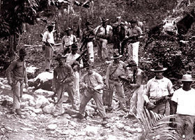 Haití. Era la principal colonia de Francia. La mayor parte de sus habitantes eran esclavos que trabajaban en las plantaciones de azúcar. ...