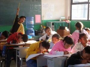 "IMPORTANCIA DE LA PEDAGOGÍA" Definitivamente que la pedagogía es una ciencia muy importante ya que nos ayuda a tener ideas claras sobre ...