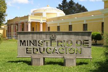 "ESTRUCTURA DEL SISTEMA EDUCATIVO GUATEMALTECO" *Ministerio de Educación (MINEDUC) *Universidad de San Carlos (USAC) * Consejo de enseñan...