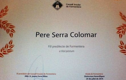 2013(85 Años): Le hacen una mención especial dentro del premio de la medalla de oro de Sant Jaume