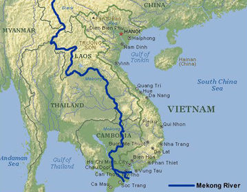 Continent: Àsia Naiximent: Lasagongma Fuente, Monte Guozongmucha, Meseta Tibetana. Desembocadura: Mar de la China Meridional, Golfo de Ta...