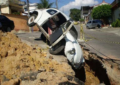 Parágrafo 3º. Os órgãos e entidades componentes do Sistema Nacional de Trânsito respondem, no âmbito das respectivas competências, objeti...