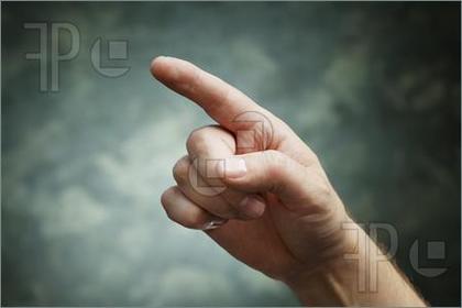 she points at one