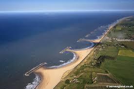 Offshore breakwater