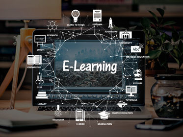 - 2016 - 2017 • Futuro de la educación. • Importancia de la actualización del docente en la era del docente E-learning.