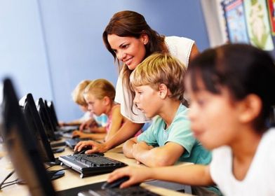 CONECTIVISMO ROL DEL DOCENTE Y DEL ESTUDIANTE