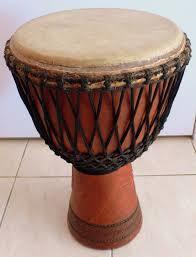 Djembé: Instrumento de percusión