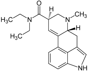 Lysergsäureedithylamid Seratonin Antagonist Toxikologische Wirksamkeit wegen Derivaten Übelkeit, Erbrechen, Vasokonstriktion Unterus