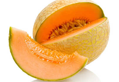 El melón es una planta herbácea monoica de tallos rastreros. Se cultiva por su fruto, una baya peptide de temporada veraniega con un gran...