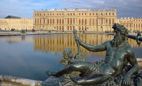 The Palace of Versailles Versailles, France. Louis Le Vau and Jules Hardouin-Mansart (architects). Begun 1669 C.E. Masonry, stone, wood, ...
