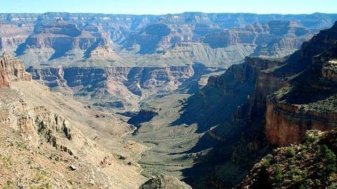 Depresiones Son terrenos situados a menor altitud que las tierras que los rodean.