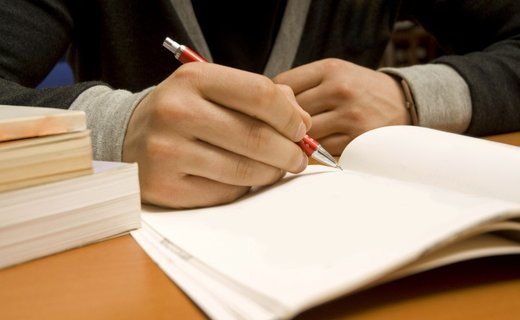O que estudar para concursos públicos