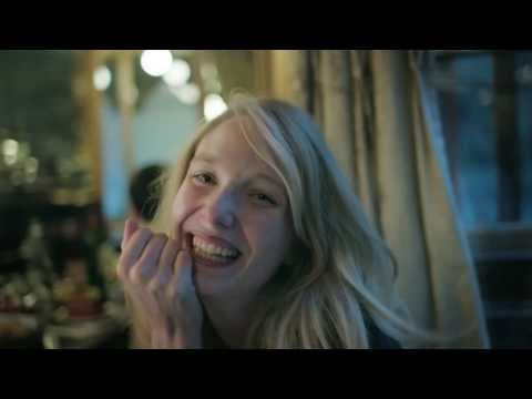 'Stories Are Waiting in Paris' Eurostar Ad