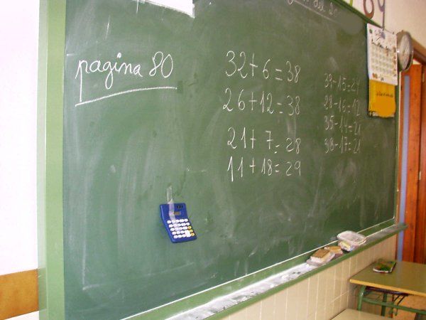 LA IMPORTANCIA DE LA TECNOLOGÍA EN LA SOCIEDAD Y CONTEXTOS EDUCATIVOS