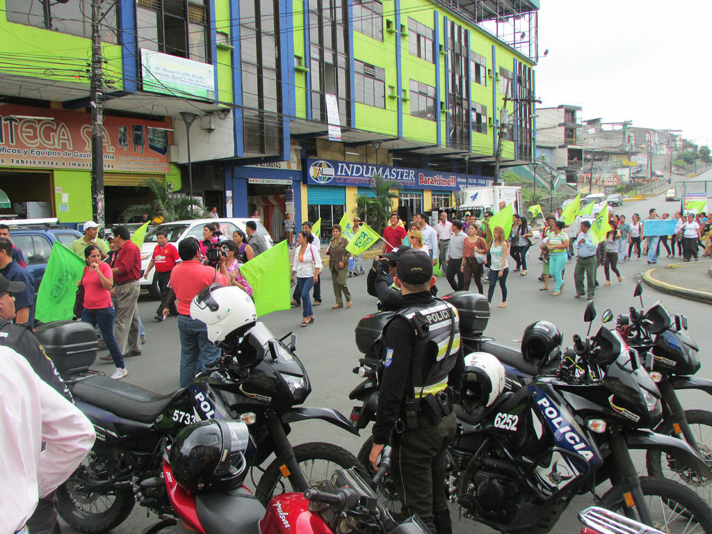 PRINCIPIOS QUE LA INSTITUCION POLICIAL EXIGE