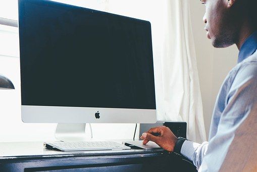 Rol del facilitador-Rol del estudiante