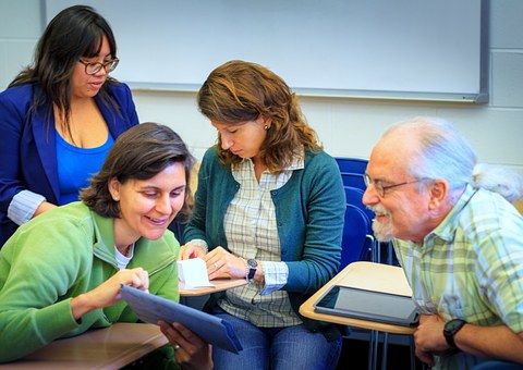 Rol del facilitador-Rol del estudiante