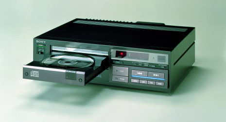 1981 PRIMER CD (700 MB)