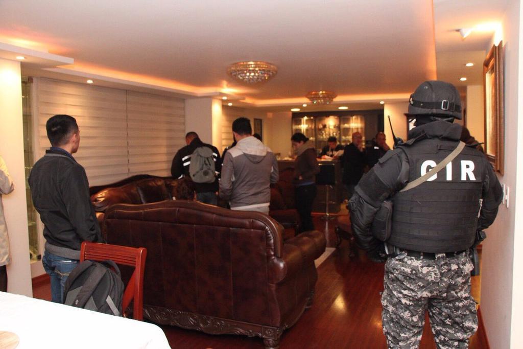 PROCEDIMIENTOS POLICIALES en caso de aprehensión en delito flagrante