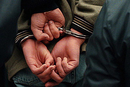 PROCEDIMIENTOS POLICIALES en caso de aprehensión en delito flagrante