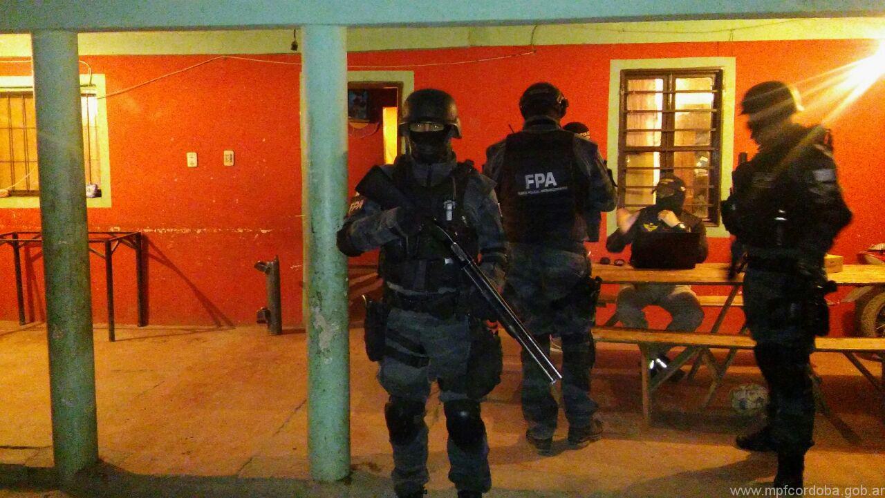 PROCEDIMIENTOS POLICIALES en caso de aprehensión en delito flagrante