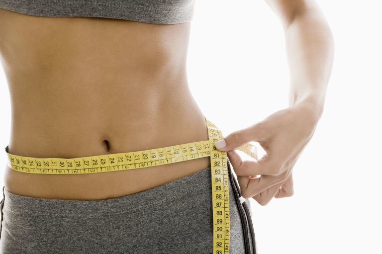 the narrow part of the human body between the ribs and hips Area between the rinb cage and the pelvis