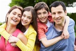 FAMILIAS EN PROBLEMAS:Abuso infantil y negligencia