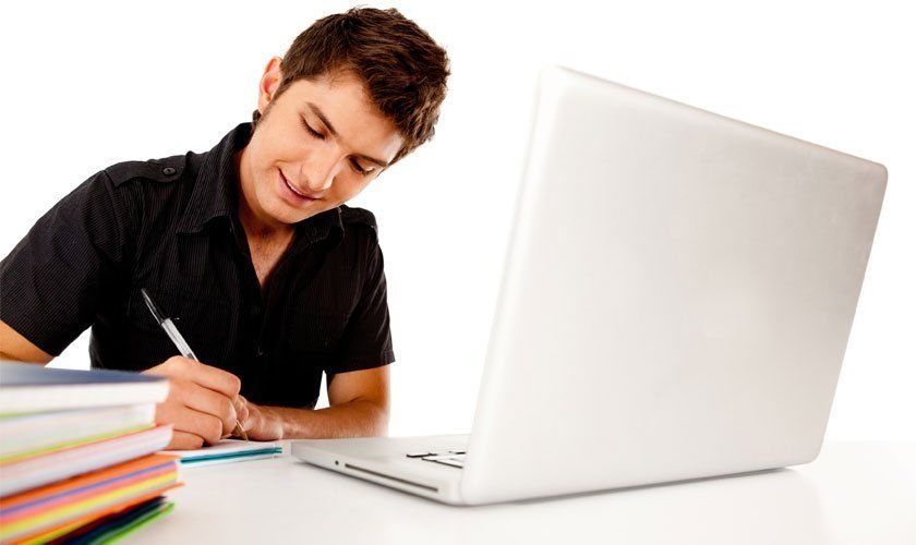 ¿Es un beneficio del internet que los estudiantes tengan un acceso a una mayor cantidad de información?