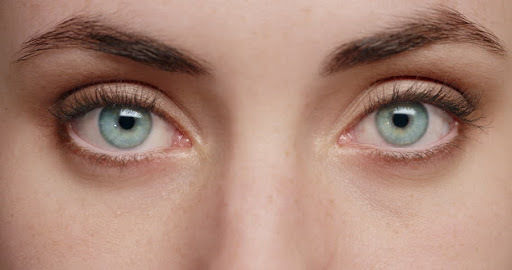 EYES