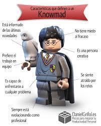 Un knowmad en la sociedad 3.0 es alguien innovador, imaginativo, creativo, capaz de trabajar con prácticamente cualquier persona, en cual...