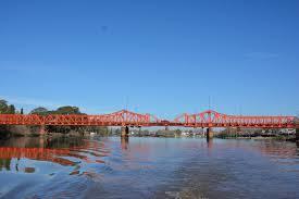 El Gualeguaychú (este), "Agua Tranquila" o "Agua de Andar Despacio"