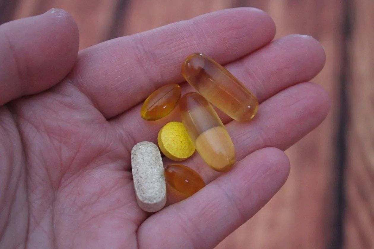 EXCRECIÓN RENAL DE FÁRMACOS/FARMACOCINÉTICA