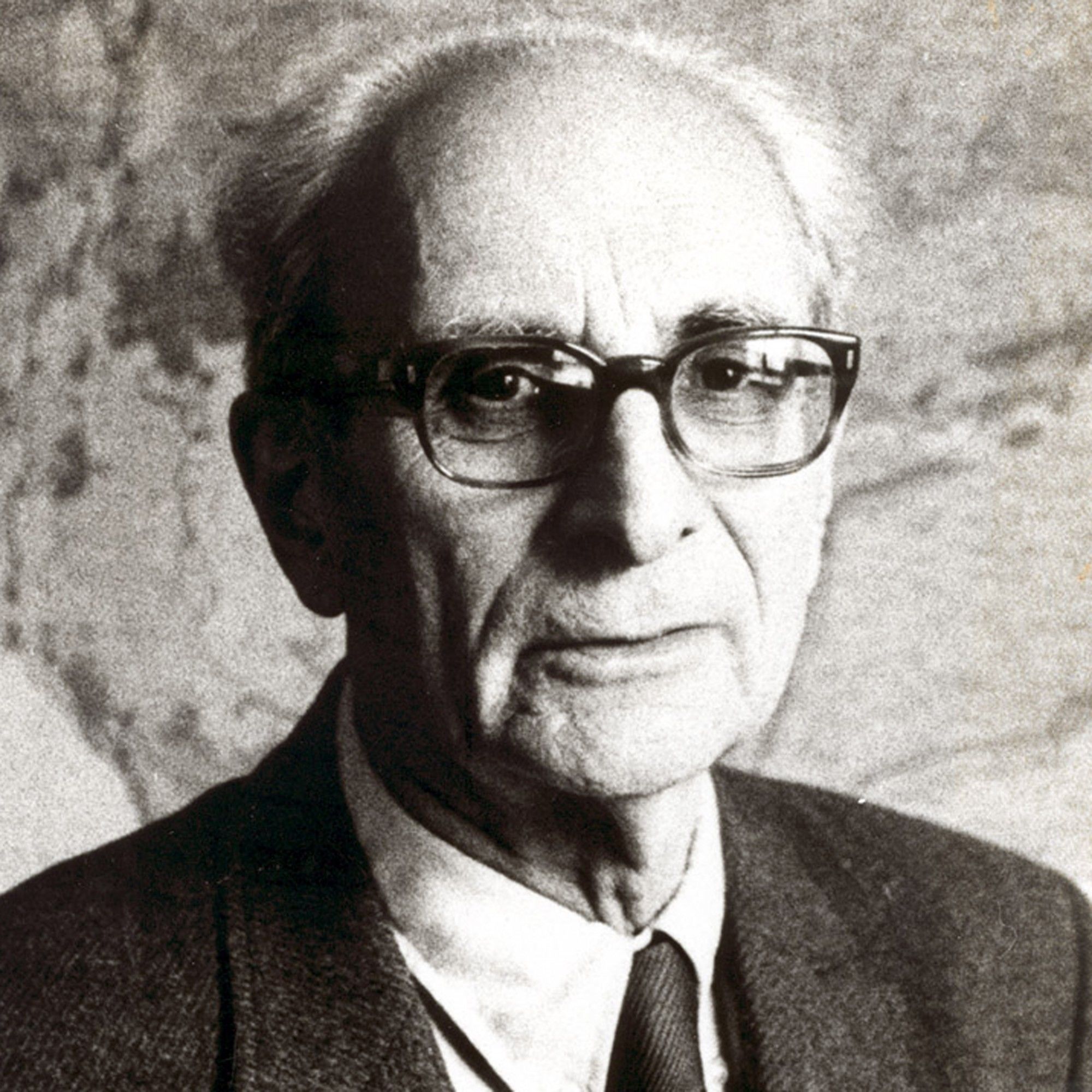 Claude lévi strauss desde 1908 2009 Antropóloga francesa sus aportes se basaron en la estructura del conocimiento y la cultura según esta...