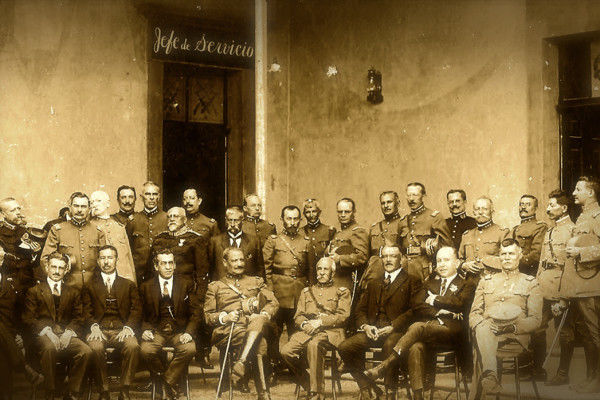 Reforma Monetaria y Bancaria en 1921. La construcción del Ferrocarril de Los Altos. Ley de Jubilaciones, Pensiones y Montepíos. Otorgó la...