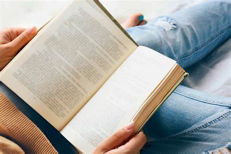 Infinitive : read Simple Past: read leer