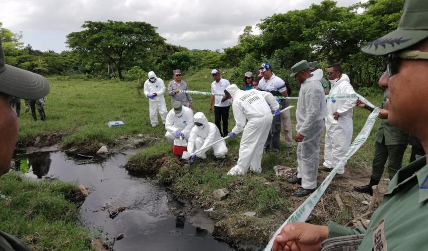 POLITICA AMBIENTAL COLOMBIANA Y LICENCIAS AMBIENTALES