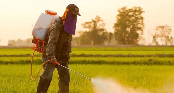 AGENTES CONTAMINANTES EN LA DINÁMICA MEDIO AMBIENTE HOMBRE