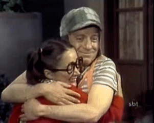 TO HUG /hʌɡ/