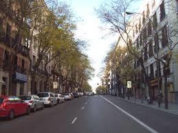 Necesito dos ruedas para caminar, te llevo a los sitios sin pedalear ¿quién soy?
