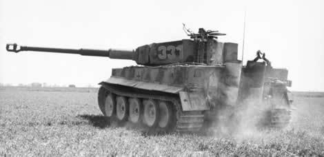 Panzar VI 1940 Los tanques fueron dotados de cañones de mayor calibre, mejor blindaje y mayor velocidad