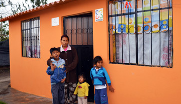 Objetivos, metas y Estrategias de la Política Publica a la primera infancia En Colombia.