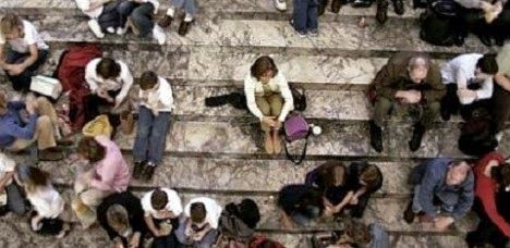 LOS EFECTOS DEL TERRITORIO Y DEL ESPACIO PERSONAL. LOS EFECTOS DE LA APARIENCIA FÍSICA Y LA ROPA