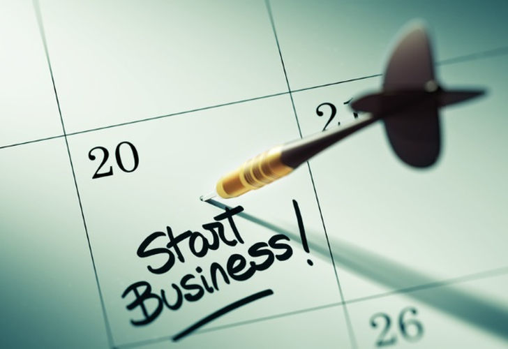 Phrasal Verbs set up = start business