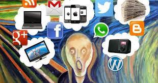 - Hoy el valor está tanto en el acceso como en la renovabilidad de la información. - Desborde de información.
