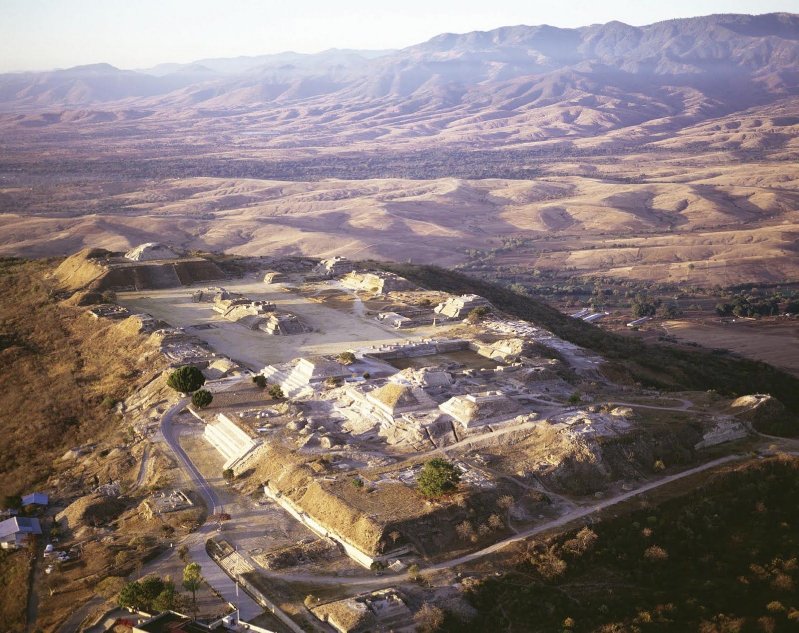 MONTE ALBÁN