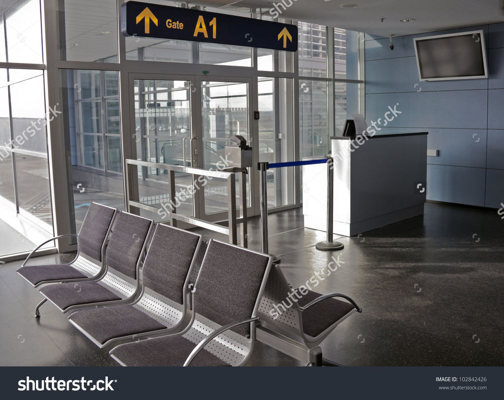 At the airport | Flashcards
