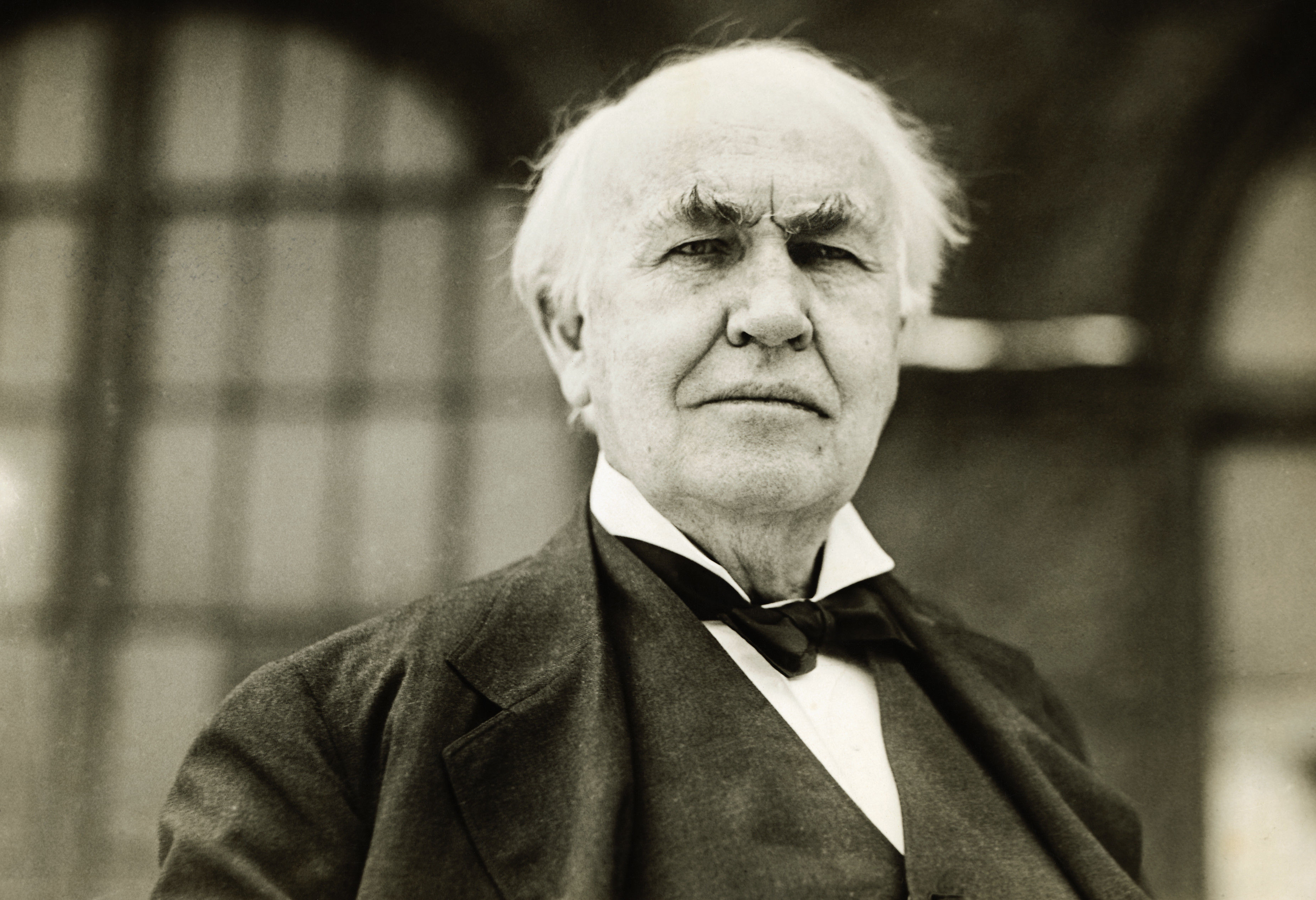 Aspectos Negativos de Edison