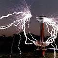 INVENTOS DE TESLA Y EDISON