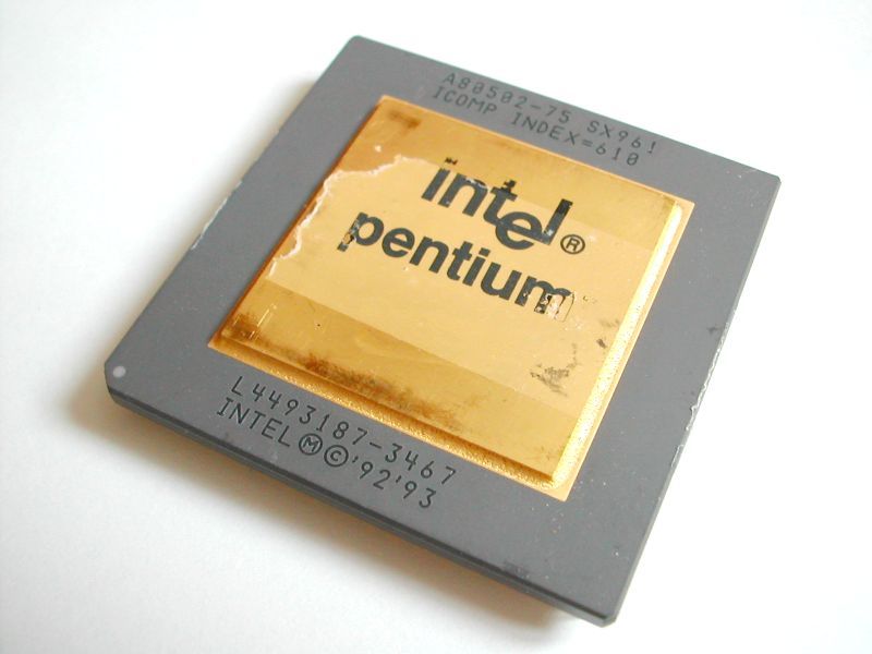 Historia Y Evolucion de los Procesadores INTEL