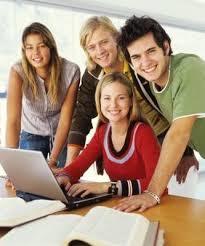 El Rol del Docente y el Rol de los Estudiantes en su Comportamiento dentro de los Entornos Virtuales de Aprendizaje (EVA).